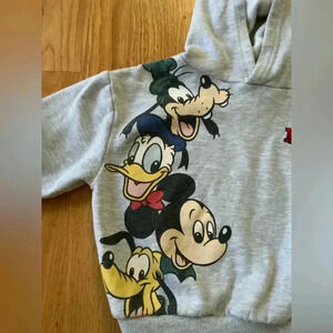 Cotton on kids X Disney mickey and friends hoodie, size 4
